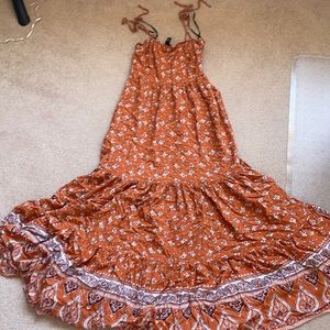 Forever 21 Flowy dress